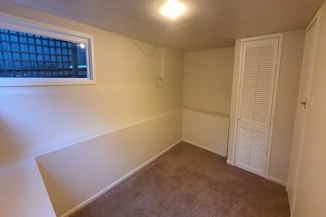 Photo of property in 2/46 Sunnynook Road, Sunnynook, Auckland, 0620