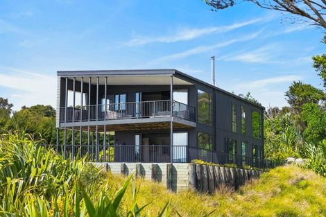 Photo of property in 102 The Ridge, Langs Beach, Waipu, 0582