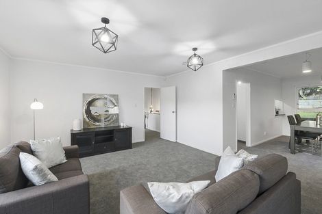 Photo of property in 5 Turriff Crescent, Tawa, Wellington, 5028