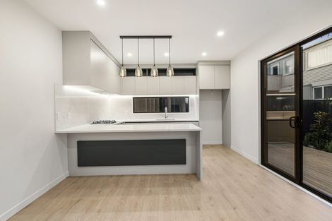 Photo of property in 24b Killarney Avenue, Torbay, Auckland, 0630