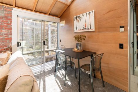 Photo of property in 1b Manley Terrace, Newtown, Wellington, 6021