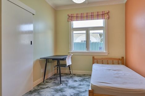 Photo of property in 38 South Street, West End, Palmerston North, 4410