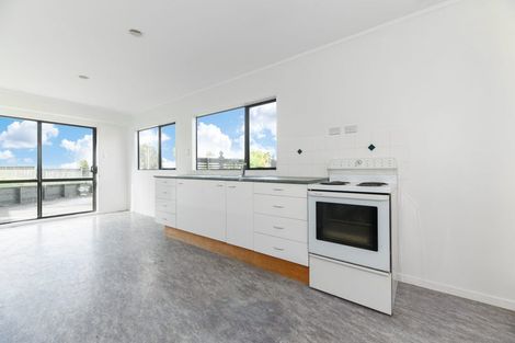 Photo of property in 276 Sturges Road, Henderson, Auckland, 0612