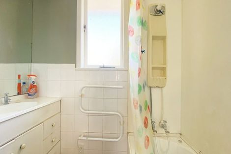 Photo of property in 53 Tiverton Road, Avondale, Auckland, 0600