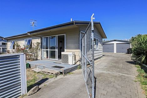 Photo of property in 347 Flaxmere Avenue, Flaxmere, Hastings, 4120