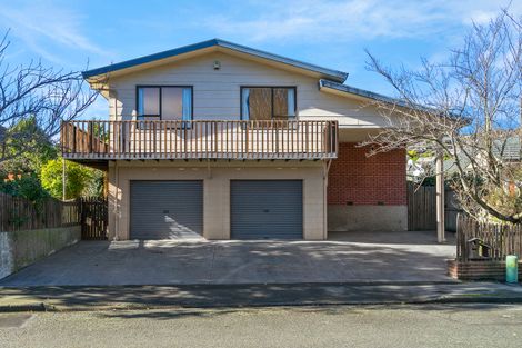 Photo of property in 60 Palatine Terrace, Saint Martins, Christchurch, 8022