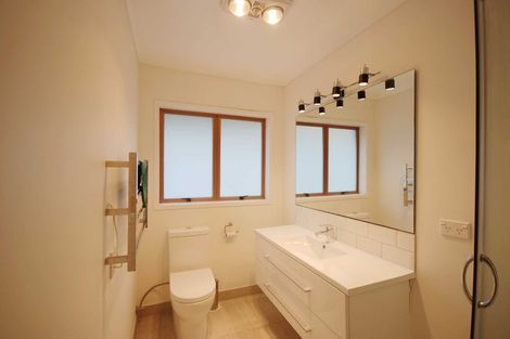 Photo of property in 2/39 John Davis Road, Mount Roskill, Auckland, 1041