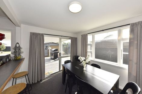 Photo of property in 105 Pages Road, Wainoni, Christchurch, 8061