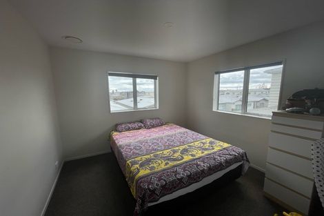 Photo of property in 25 Divide Loop, Takanini, 2112