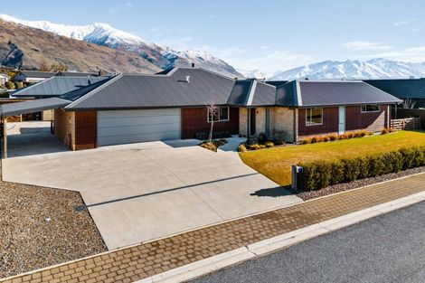 Photo of property in 11 Turnbull Crescent, Wanaka, 9305