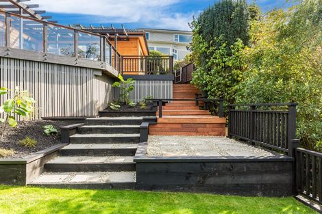 Photo of property in 77 Paremata Road, Paremata, Porirua, 5024