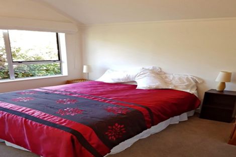 Photo of property in 2/43 Brigantine Drive, Beach Haven, Auckland, 0626