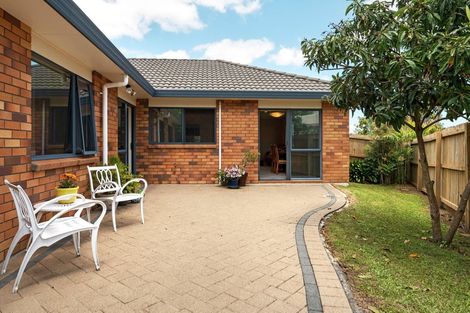 Photo of property in 33 Matarangi Road, East Tamaki, Auckland, 2013