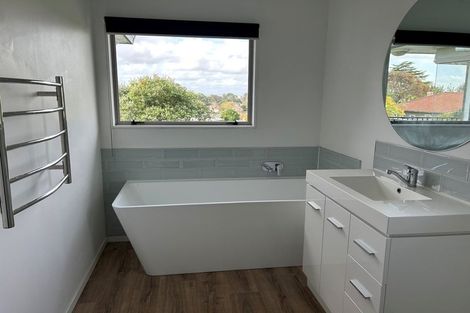 Photo of property in 15b Ridout Street, Maeroa, Hamilton, 3200