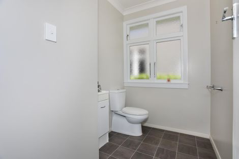 Photo of property in 35 Hardie Street, Hokowhitu, Palmerston North, 4410