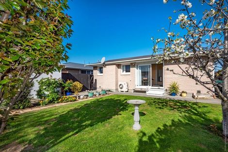 Photo of property in 158 Pacific Road, North New Brighton, Christchurch, 8083