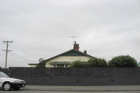 Photo of property in 165 Mcmurdo Street, Tinwald, Ashburton, 7700