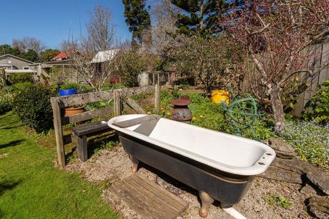 Photo of property in 69 Gladstone Street, Hawera, 4610