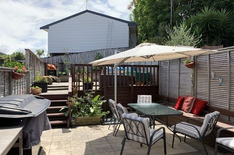 Photo of property in 1/206 Manuka Road, Bayview, Auckland, 0629