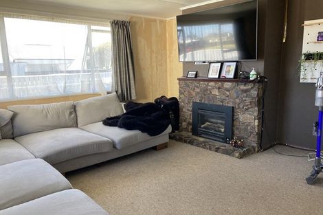 Photo of property in 14 Carey Street, Waitara, 4320