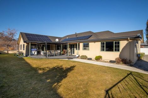 Photo of property in 37 Cairnmuir Crescent, Cromwell, 9310