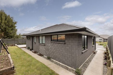 Photo of property in 42 Traverse Lane, Omokoroa, 3114