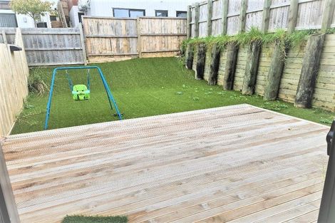 Photo of property in 1 Waka Street, Albany Heights, Auckland, 0632