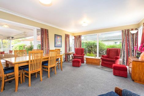 Photo of property in 15 Manuka Street, Mairehau, Christchurch, 8013