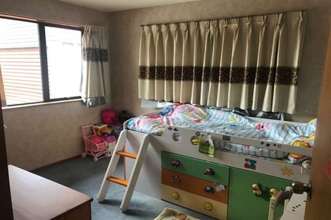 Photo of property in 13 Arkwright Place, Halswell, Christchurch, 8025