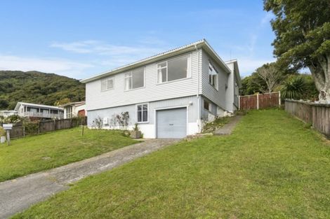 Photo of property in 30 Antrim Crescent, Wainuiomata, Lower Hutt, 5014