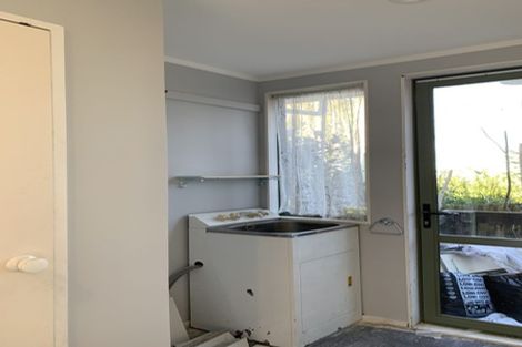 Photo of property in 2/10 Southview Place, Wattle Downs, Auckland, 2102