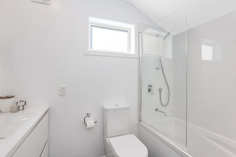 Photo of property in 66a Donald Street, Karori, Wellington, 6012