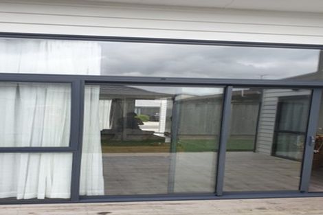 Photo of property in 17 Hoiho Road, Pukekohe, 2120