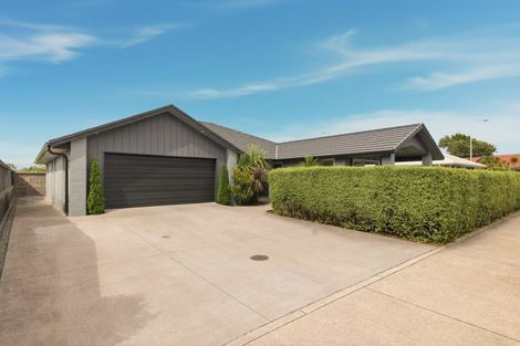 Photo of property in 17 Goodwin Crescent, Pyes Pa, Tauranga, 3112