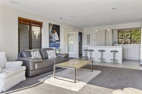 Photo of property in 3 Ingle Avenue, Waipahihi, Taupo, 3330