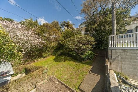 Photo of property in 35 Coolidge Street, Brooklyn, Wellington, 6021