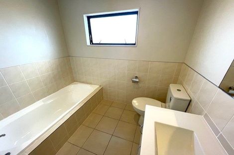 Photo of property in 48/22 Northcross Drive, Oteha, Auckland, 0632