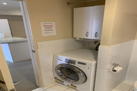 Photo of property in The Rennaissance, 2k/18 Ronwood Avenue, Manukau, Auckland, 2104