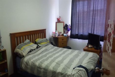 Photo of property in 2/45 Dickson Crescent, Hornby, Christchurch, 8042