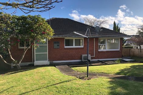 Photo of property in 63 Mcfadzean Drive, Blockhouse Bay, Auckland, 0600