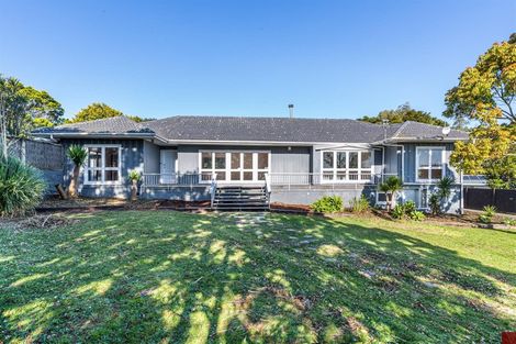 Photo of property in 16 Crail Court, Totara Heights, Auckland, 2105