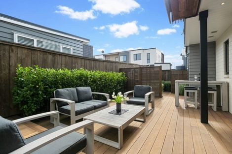 Photo of property in 32 Tuatua Road, Hobsonville, Auckland, 0616