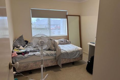 Photo of property in 53 Palmcrest Grove, Highland Park, Auckland, 2010