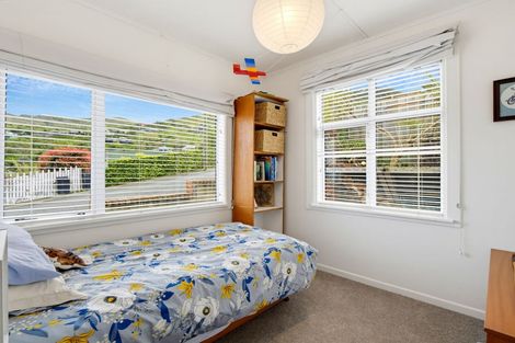 Photo of property in 10 Cornwall Road, Lyttelton, 8082
