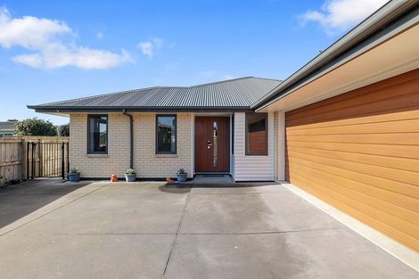 Photo of property in 4 Ellesmere Avenue, Bell Block, New Plymouth, 4312