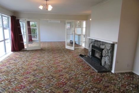 Photo of property in 33 Powell Crescent, Ilam, Christchurch, 8041