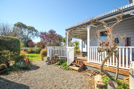 Photo of property in 46 Higginson Street, Otane, 4202