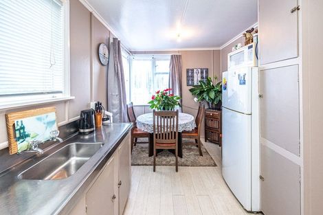 Photo of property in 51 Kowhai Street, Castlecliff, Whanganui, 4501