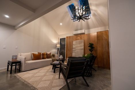 Photo of property in 6 Weston Avenue, Roslyn, Palmerston North, 4414