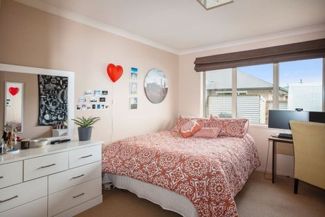 Photo of property in 34 Hoffman Court, Waikiwi, Invercargill, 9810